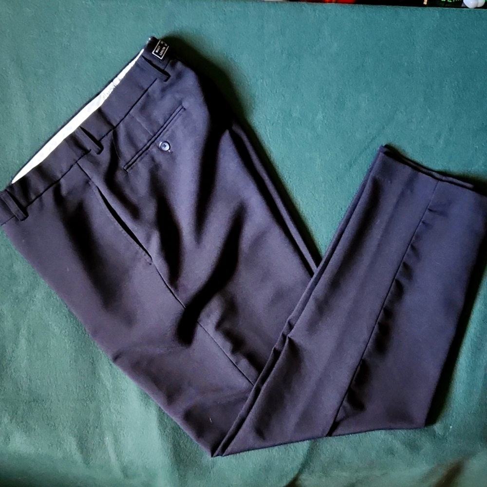 Men's dress pamts
